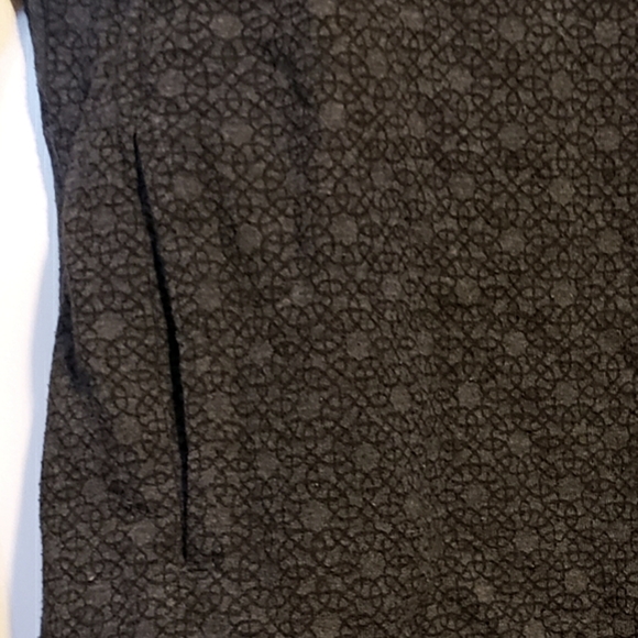 Danskin Charcoal Grey  Sweater Crew Neck Long Sleeve Side Pockets Woman Med NWOT - Picture 8 of 10